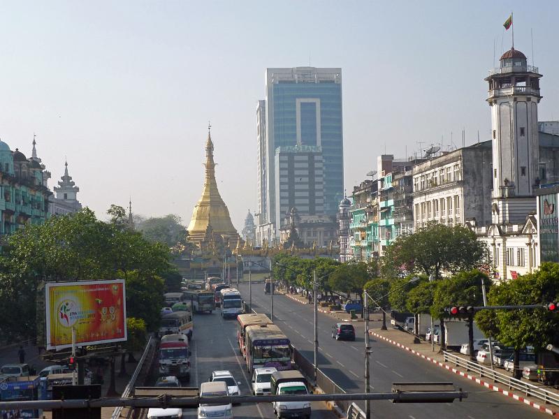 Burma III-001b-Seib-2014.jpg - Down town Yangon, centre of the town (Photo by Roland Seib)